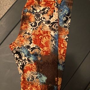 Zig zag boutique brand pants